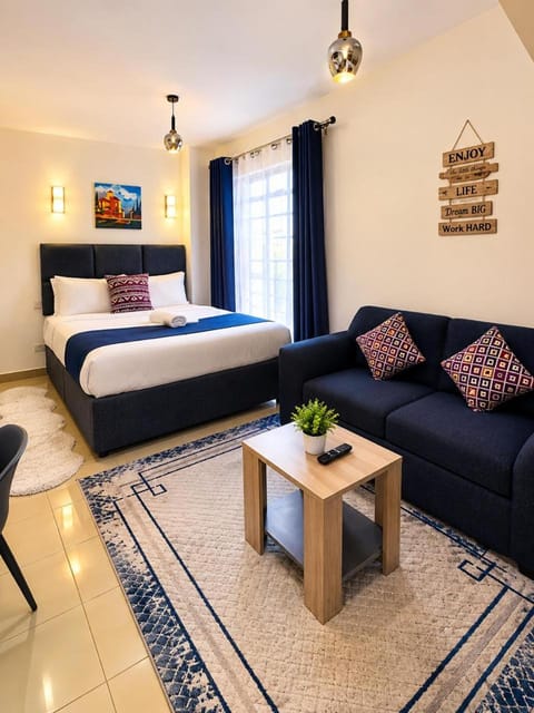 Bed, Seating area