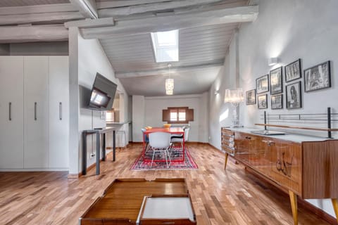 Lounge or bar