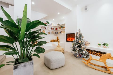 Lounge or bar, Seating area