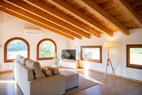 Property building, Living room