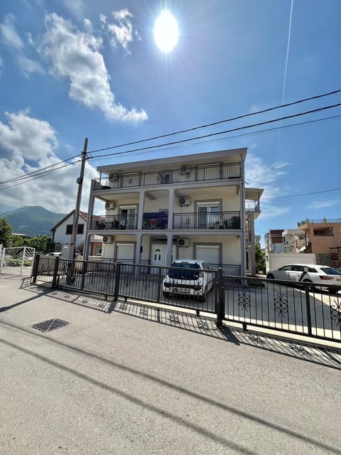 B&V apartmani Apartment in Montenegro