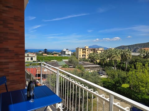 Natural landscape, View (from property/room), Balcony/Terrace
