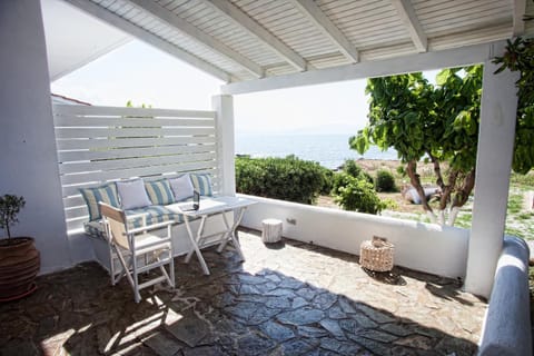 Patio, Garden, Balcony/Terrace