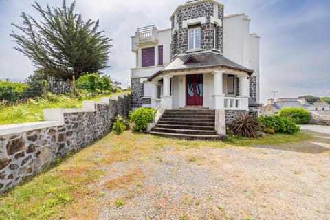 Studio cosy en bord de mer a Saint Quay Portrieux Apartment in Saint-Quay-Portrieux