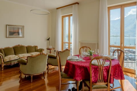 Living room, Seating area, Dining area, Lake view, Mountain view