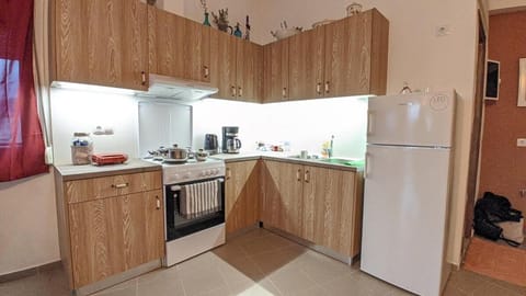 Popi Studio 2, Mochos Square Apartment in Lasithi