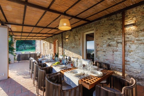 VILLA GIOMA - Completely renovated country house Villa in Lucca