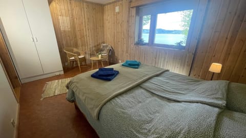 Bed, View (from property/room), Seating area, Bedroom, Mountain view, Sea view