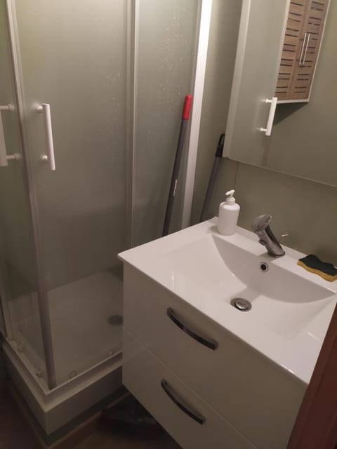 Studio fonctionnel proche Tours Apartment in Joué-lès-Tours