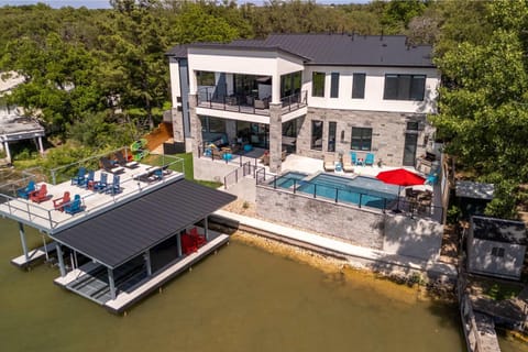 Endless Sunset with Concierge Services House in Granite Shoals