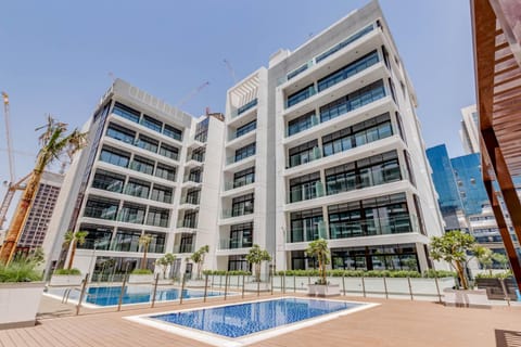 Property building, Swimming pool