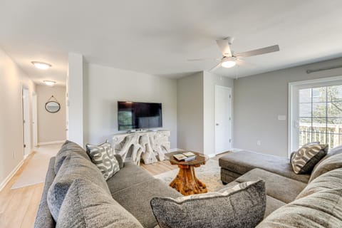 Broadkill Beach Gem with Beach Access, Dogs Welcome House in Broadkill Beach