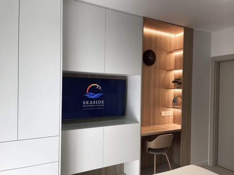 TV and multimedia, wardrobe