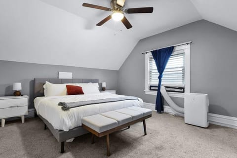 Spacious Modern 5BR Home Near Downtown St Louis House in Tower Grove South