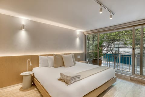 Bed, Bedroom