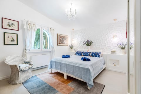 Villa Stella di Mare, 300 mt from the beach - Micasasucasa Villa in Quartu Sant'Elena