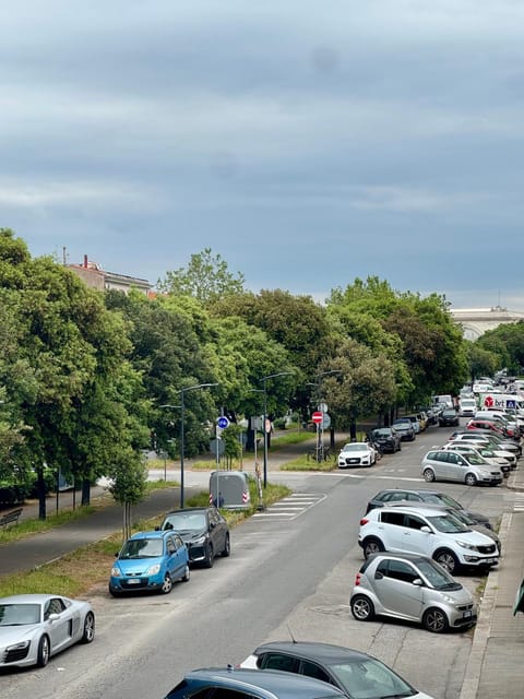 Day, Neighbourhood, Location, Parking