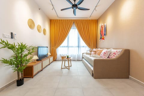 TV and multimedia, Living room, Seating area, internet, air conditioner
