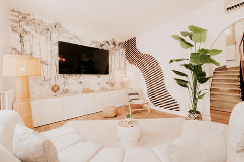 TV and multimedia, Living room