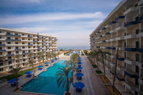 Property building, Sea view, Sea view, Swimming pool