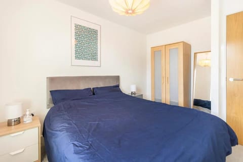 Bed, Bedroom, wardrobe