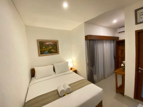 Pakjo homestay Bed and Breakfast in Ubud