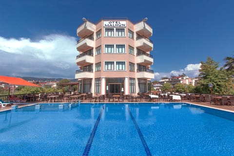 Property building, Pool view, Swimming pool