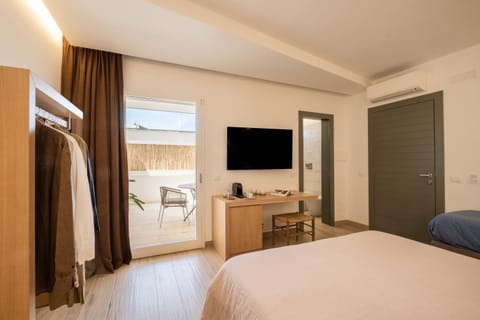 TV and multimedia, Photo of the whole room