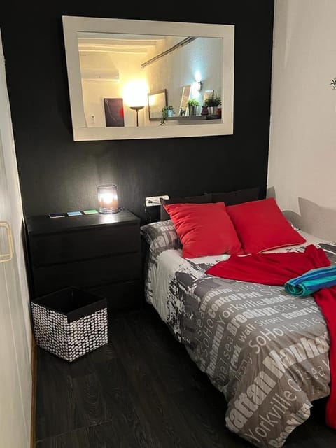 Loft Center Rambla Apartment in Barcelona