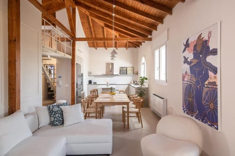 Summer, Coffee/tea facilities, Kitchen or kitchenette, Seating area, Dining area, dishwasher, microwave, oven, stove, kitchen