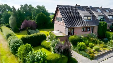Property building, Garden view