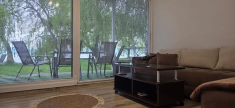 Patio, Natural landscape, Garden, View (from property/room), Balcony/Terrace, Living room, Seating area, Dining area, Garden view