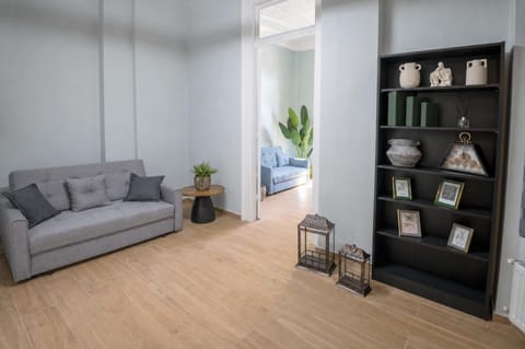 Communal lounge/ TV room, Lounge or bar