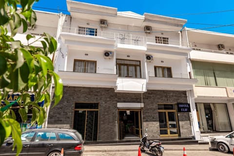 Property building, Day, Street view, Location