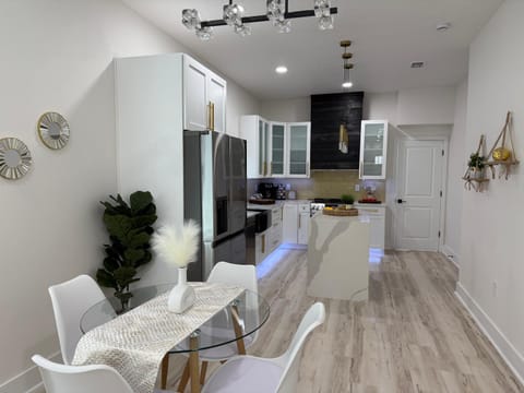 Dockside Dreams House in Tarpon Springs