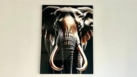 Decorative detail, Animals