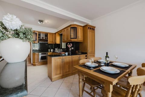 Ghadira Bay 3BED right next to beach! by Homely Apartment in Malta