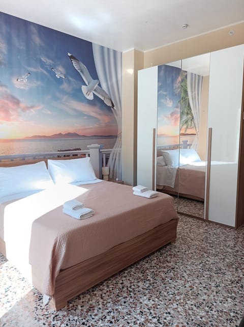 Bed, Bedroom, wardrobe