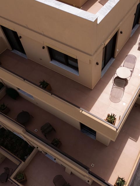 Property building, Balcony/Terrace