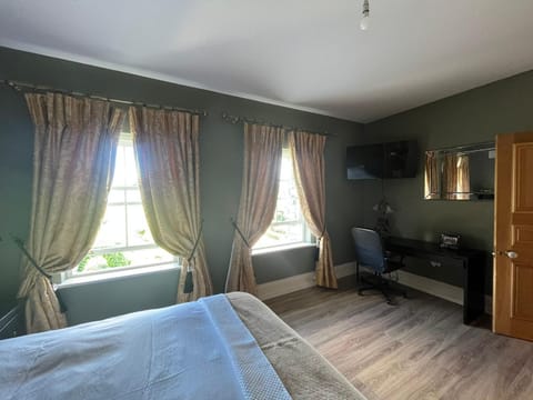 Esker Lodge House in Ireland