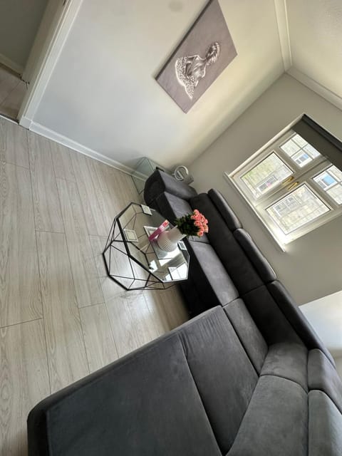 Old Town Place Apartment in Edinburgh