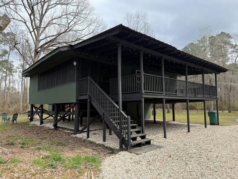 Property building, Day