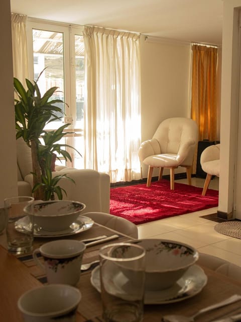 Living room, Dining area