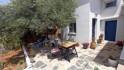 Property building, Balcony/Terrace