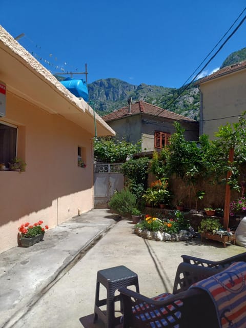 Agica apartment Apartment in Kotor Municipality