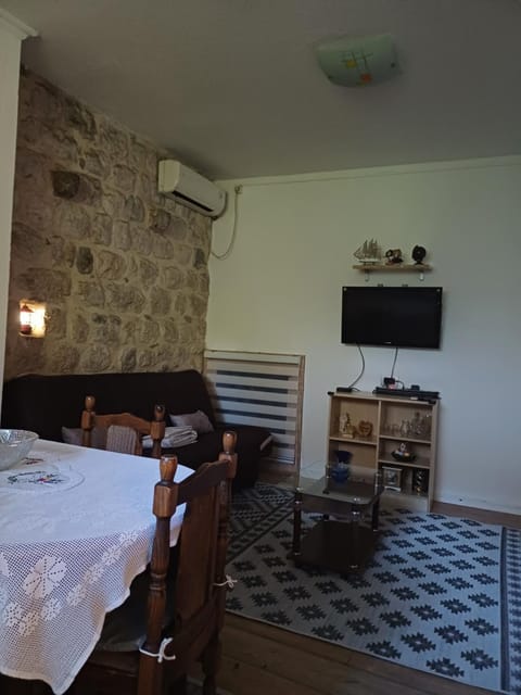 Agica apartment Apartment in Kotor Municipality