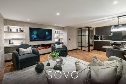 Communal lounge/ TV room, TV and multimedia, Seating area, Evening entertainment