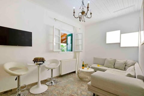 Jerry Afro 2 House in Corfu