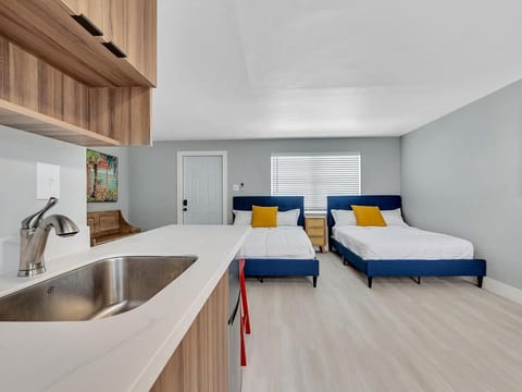 Beachside 1BR in Hollywood | Parking + WiFi Apartment in Hollywood Beach