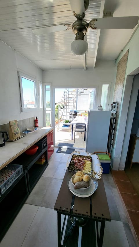 Kitchen or kitchenette, Food and drinks, Food